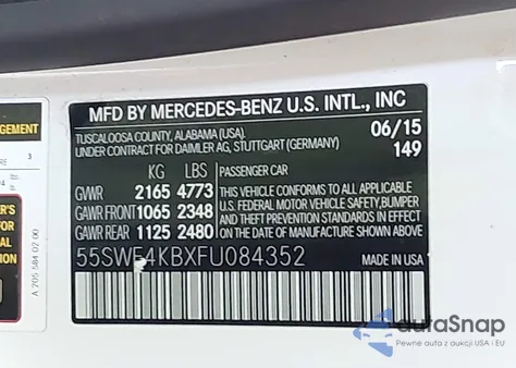 2015 Mercedes-Benz C 300 4Matic/Luxury 4Matic/Sport 4Matic z USA, uszkodzony, nr VIN 55SWF4KBXFU084352